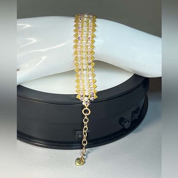 Pearl and crystal woven “pretty in pink” prom party cocktail bracelet adjustabl - Picture 4 of 7